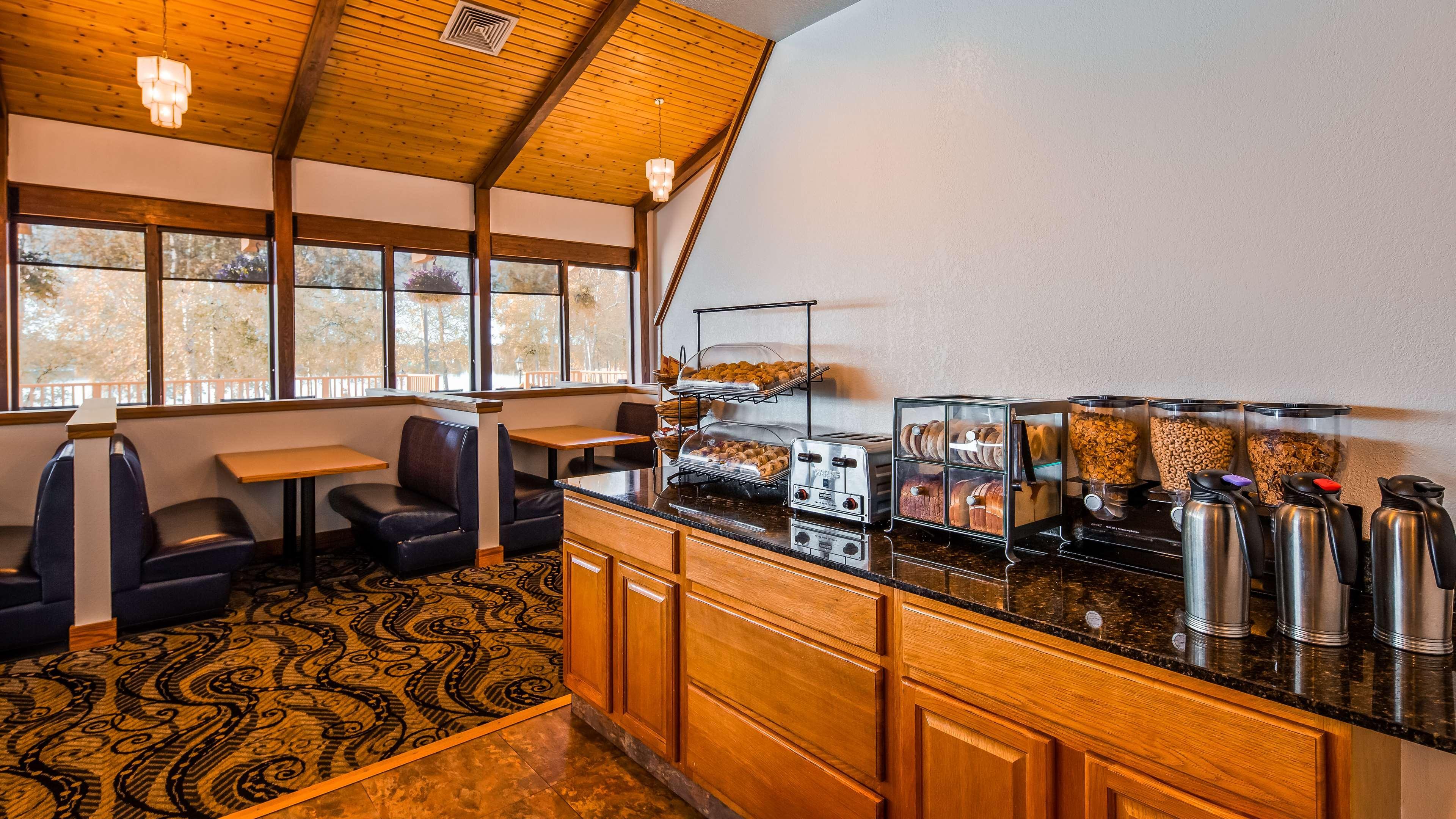 Best Western Lake Lucille Inn Wasilla Exterior foto